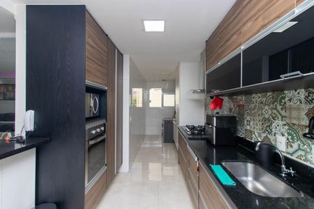 Apartamento à venda com 96m², 3 quartos e 2 vagasCozinha e Área de Serviço