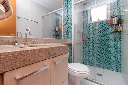 Apartamento à venda com 96m², 3 quartos e 2 vagasBanheiro Social