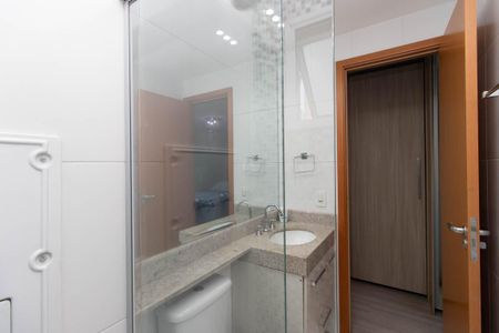 Apartamento à venda com 96m², 3 quartos e 2 vagasBanheiro da Suíte