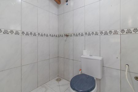Casa à venda com 70m², 1 quarto e 2 vagas Casa à venda com 70m², 1 quarto e 2 vagasBanheiro