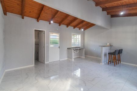 Casa à venda com 70m², 1 quarto e 2 vagas Casa à venda com 70m², 1 quarto e 2 vagasSala/Quarto
