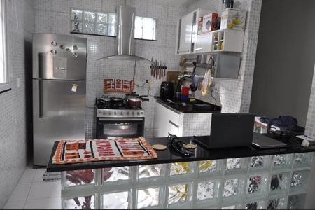 Casa à venda com 120m², 2 quartos e sem vagaSala/Cozinha