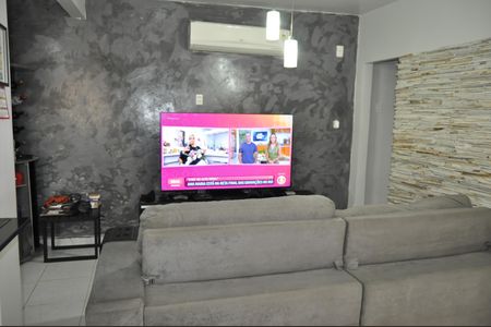 Casa à venda com 120m², 2 quartos e sem vagaSala/Cozinha