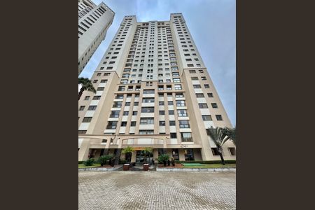 Apartamento à venda com 230m², 4 quartos e 4 vagas Apartamento à venda com 230m², 4 quartos e 4 vagasFachada