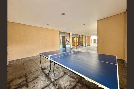 Apartamento à venda com 230m², 4 quartos e 4 vagas Apartamento à venda com 230m², 4 quartos e 4 vagasSala de jogos