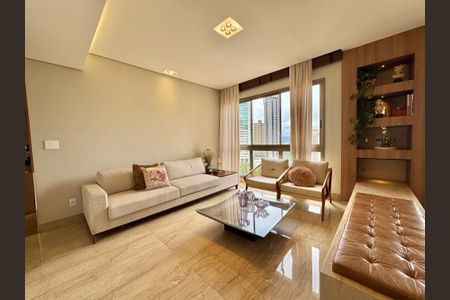 Apartamento à venda com 230m², 4 quartos e 4 vagas Apartamento à venda com 230m², 4 quartos e 4 vagasSala