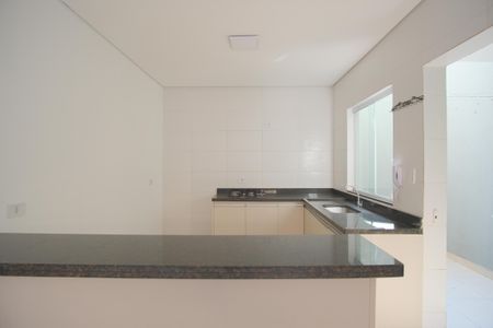 Casa de condomínio à venda com 110m², 2 quartos e 2 vagasCozinha