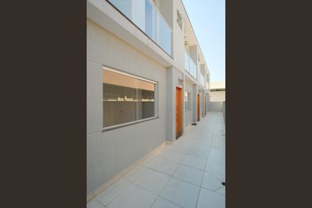 Casa de condomínio à venda com 110m², 2 quartos e 2 vagasÁrea comum