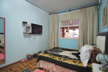 Casa à venda com 370m², 2 quartos e 2 vagasQuarto Suíte