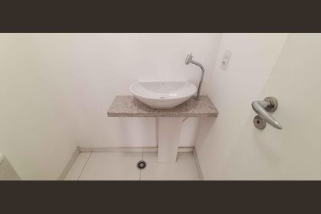 Apartamento para alugar com 92m², 2 quartos e 2 vagas Apartamento para alugar com 92m², 2 quartos e 2 vagasLavabo