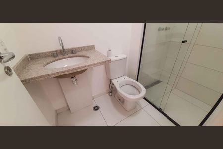 Apartamento para alugar com 92m², 2 quartos e 2 vagas Apartamento para alugar com 92m², 2 quartos e 2 vagasBanheiro da Suíte 2