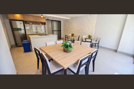 Apartamento para alugar com 92m², 2 quartos e 2 vagas Apartamento para alugar com 92m², 2 quartos e 2 vagasÁrea comum - Salão de festas