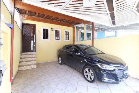 Casa à venda com 100m², 2 quartos e 2 vagas Casa à venda com 100m², 2 quartos e 2 vagasÁrea Externo