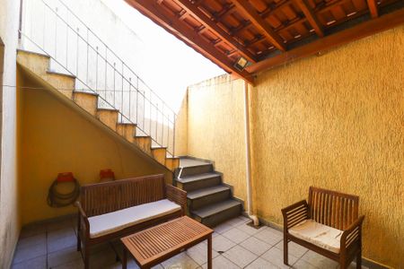 Casa à venda com 100m², 2 quartos e 2 vagas Casa à venda com 100m², 2 quartos e 2 vagasÁrea Externo