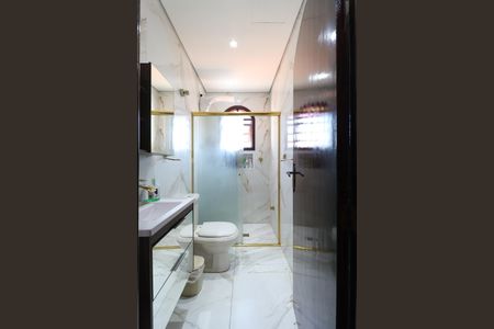 Casa à venda com 100m², 2 quartos e 2 vagas Casa à venda com 100m², 2 quartos e 2 vagasBanheiro