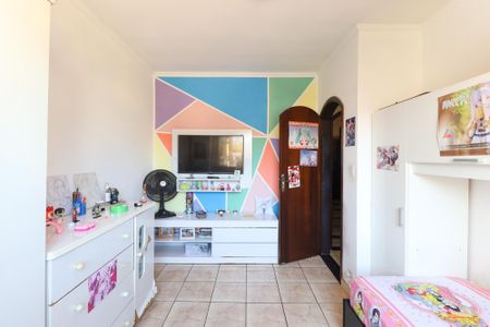 Casa à venda com 100m², 2 quartos e 2 vagas Casa à venda com 100m², 2 quartos e 2 vagasQuarto 2