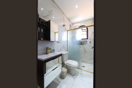 Casa à venda com 100m², 2 quartos e 2 vagas Casa à venda com 100m², 2 quartos e 2 vagasBanheiro