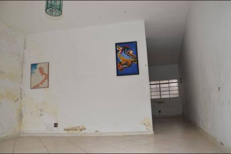 Casa à venda com 140m², 4 quartos e sem vaga