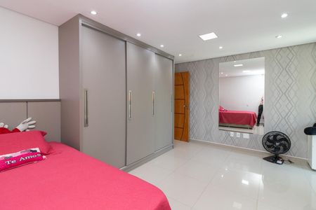 Casa à venda com 130m², 3 quartos e 4 vagasSuíte 3