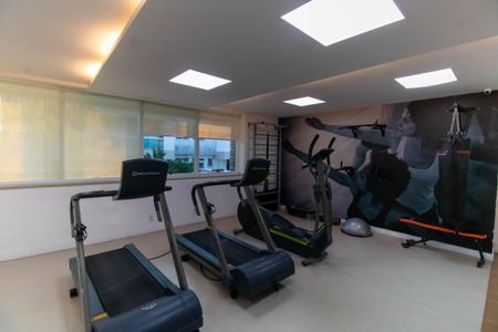 Apartamento à venda com 230m², 3 quartos e 2 vagas Apartamento à venda com 230m², 3 quartos e 2 vagasÁrea comum