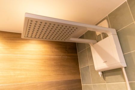 Apartamento à venda com 230m², 3 quartos e 2 vagas Apartamento à venda com 230m², 3 quartos e 2 vagasChuveiro