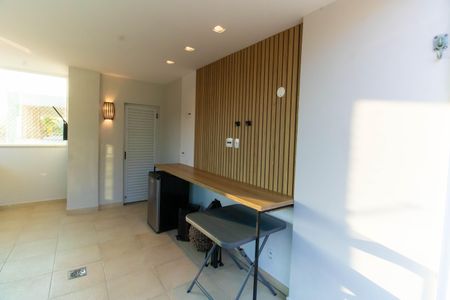 Apartamento à venda com 230m², 3 quartos e 2 vagas Apartamento à venda com 230m², 3 quartos e 2 vagasCobertura