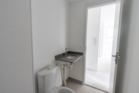 Apartamento à venda com 39m², 2 quartos e sem vaga Apartamento à venda com 39m², 2 quartos e sem vagaBanheiro