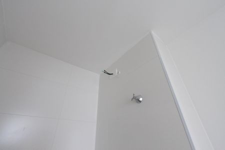 Apartamento à venda com 39m², 2 quartos e sem vaga Apartamento à venda com 39m², 2 quartos e sem vagaBanheiro