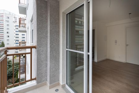 Apartamento à venda com 27m², 1 quarto e sem vagaSacada/Sala