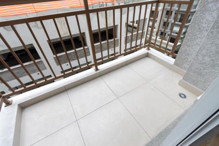 Apartamento à venda com 27m², 1 quarto e sem vagaSacada/Sala