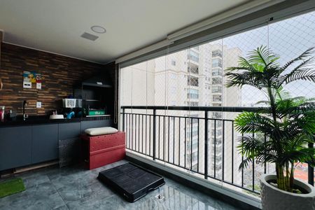 Apartamento à venda com 106m², 3 quartos e 2 vagas Apartamento à venda com 106m², 3 quartos e 2 vagasVaranda Sala