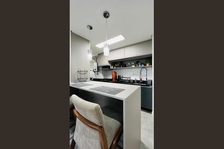 Apartamento à venda com 106m², 3 quartos e 2 vagas Apartamento à venda com 106m², 3 quartos e 2 vagasCozinha