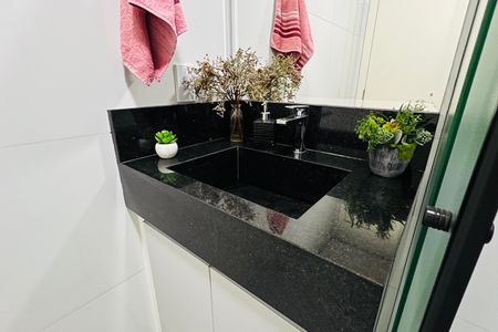 Apartamento à venda com 106m², 3 quartos e 2 vagas Apartamento à venda com 106m², 3 quartos e 2 vagasBanheiro Social