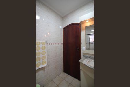 Casa à venda com 372m², 4 quartos e 1 vagaBanheiro Social 1