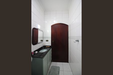 Casa à venda com 372m², 4 quartos e 1 vagaBanheiro Social 2