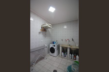 Casa à venda com 372m², 4 quartos e 1 vagaÁrea de Serviço