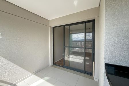Apartamento para alugar com 60m², 2 quartos e 1 vagaVaranda