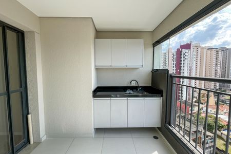 Apartamento para alugar com 60m², 2 quartos e 1 vagaVaranda