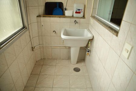 Apartamento à venda com 76m², 2 quartos e 2 vagasÁrea de Serviço