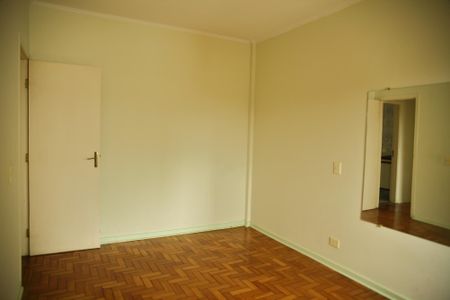 Apartamento à venda com 76m², 2 quartos e 2 vagasQuarto 2