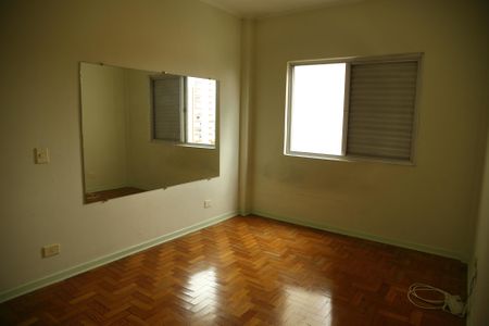 Apartamento à venda com 76m², 2 quartos e 2 vagasQuarto 2