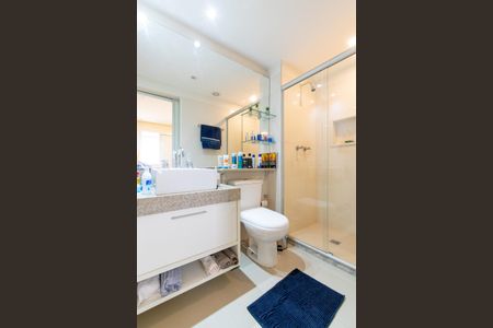 Apartamento à venda com 53m², 1 quarto e 1 vaga Apartamento à venda com 53m², 1 quarto e 1 vagaBanheiro da Suíte