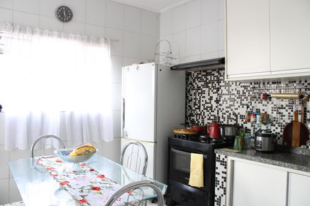 Apartamento para alugar com 100m², 2 quartos e sem vagaCozinha