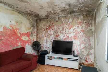 Casa à venda com 200m², 2 quartos e 4 vagasSala