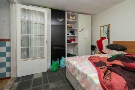 Casa à venda com 200m², 2 quartos e 4 vagasQuarto 1