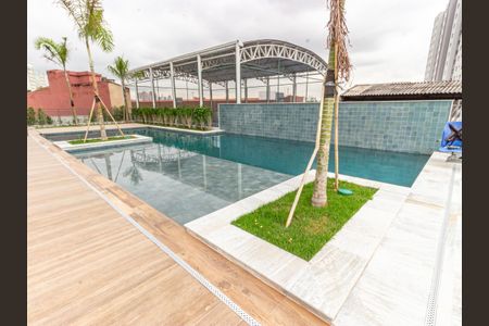 Apartamento à venda com 30m², 1 quarto e sem vagaÁrea comum - Piscina