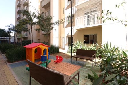 Apartamento para alugar com 35m², 2 quartos e sem vagaÁrea comum - Playground