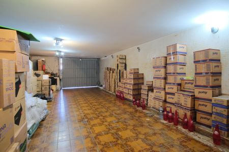 Casa à venda com 320m², 4 quartos e 5 vagasGaragem