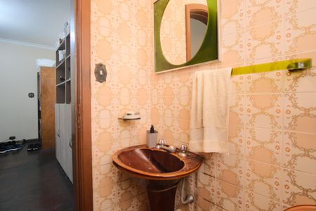 Casa à venda com 320m², 4 quartos e 5 vagasLavabo