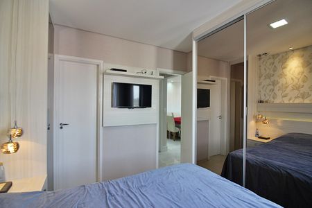 Apartamento à venda com 77m², 2 quartos e 2 vagasSuíte